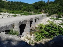 Pont submersible