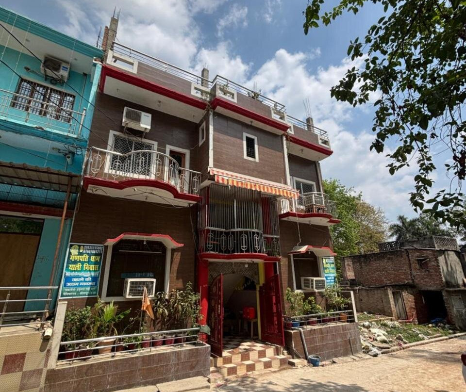 Hotel Tripureshwari Naimish