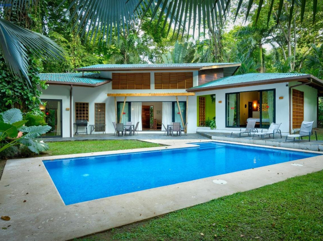 Villa Cabu & Casa Color Caribe