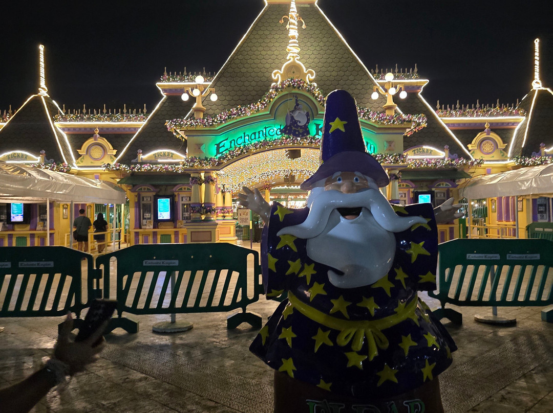 Enchanted Kingdom-圣罗莎必去景点