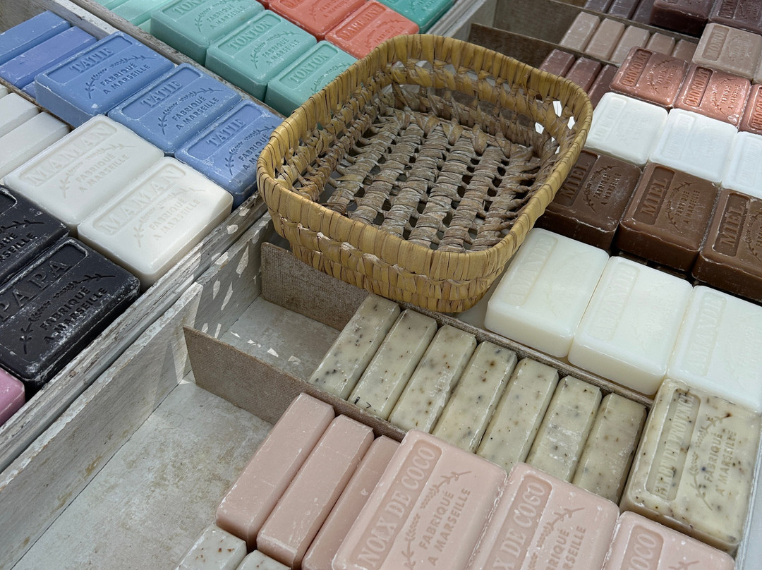 Marché de Lourmarin-Lourmarin必去景点