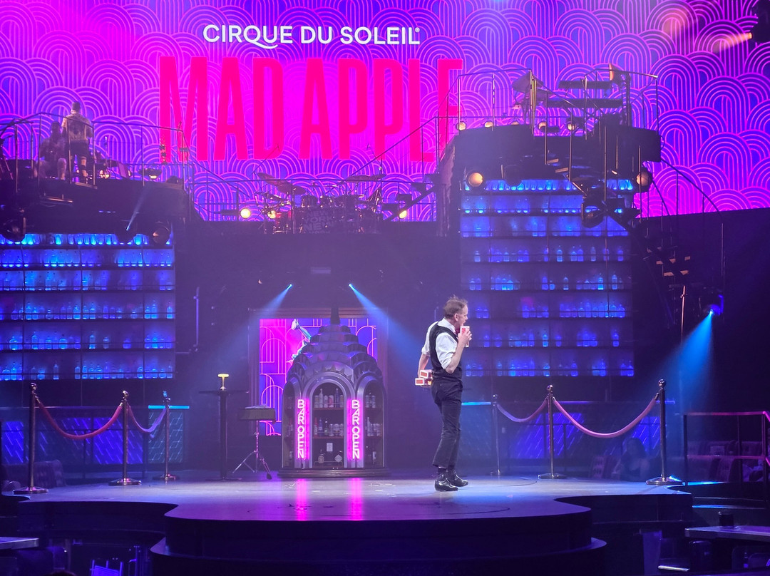 Mad Apple By Cirque Du Soleil-拉斯维加斯必去景点