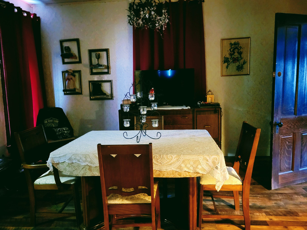 The Ross House / Paranormal Tour