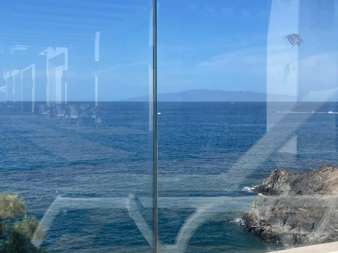 布干维尔海滩伊波罗之星海浪酒店主图