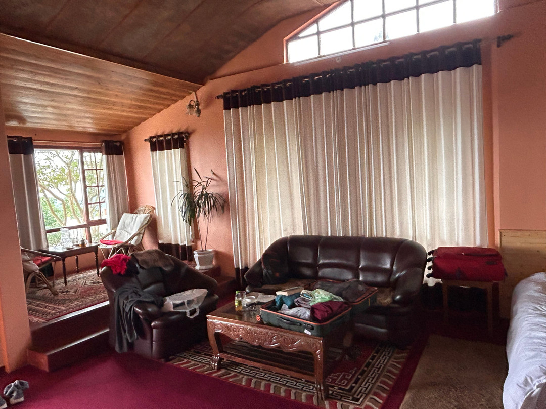 Takdah Heritage Bungalow 10