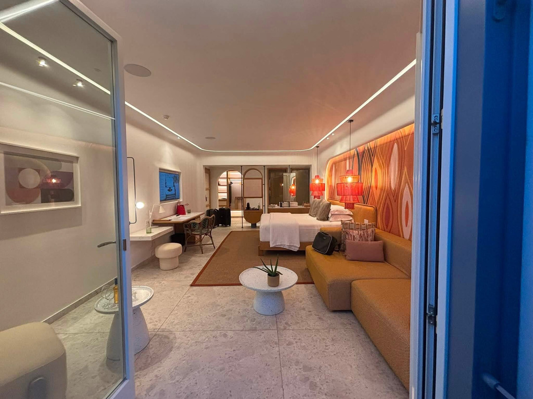 Myconian Sunrise Relais & Chateaux Hotel主图