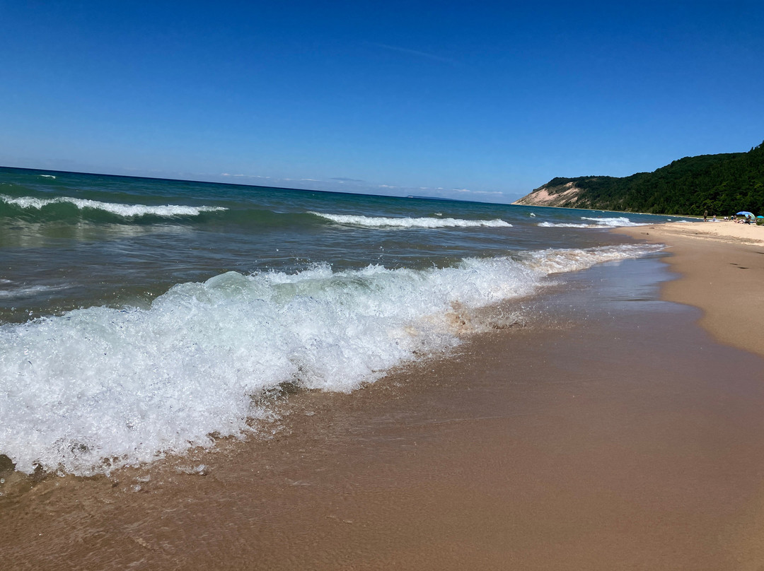 Esch Beach-Honor必去景点