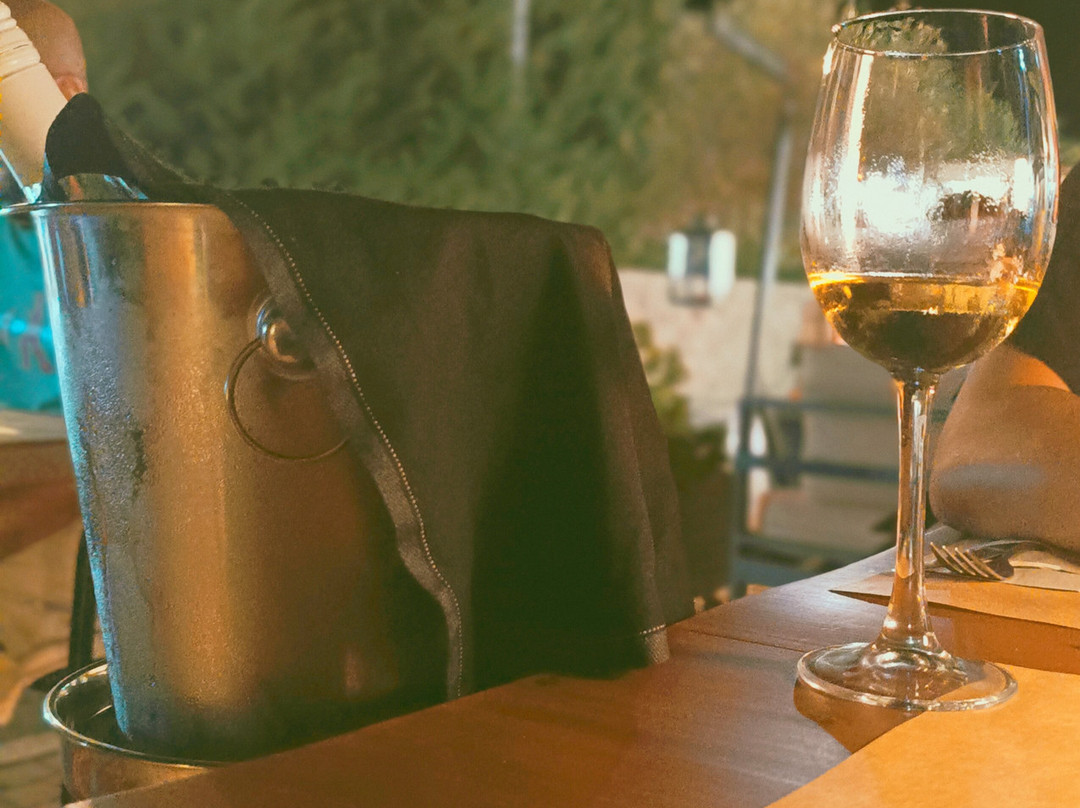 Tutto Passa | Dough & Sips