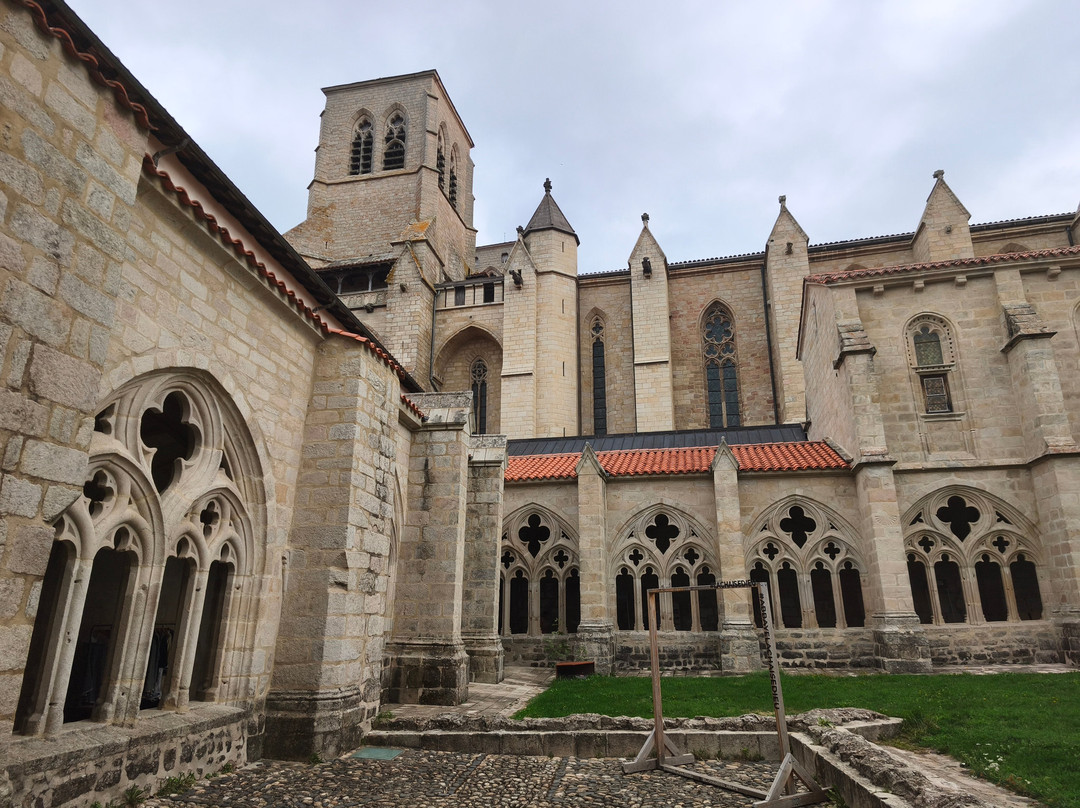 Abbaye de La Chaise Dieu-La Chaise-Dieu必去景点