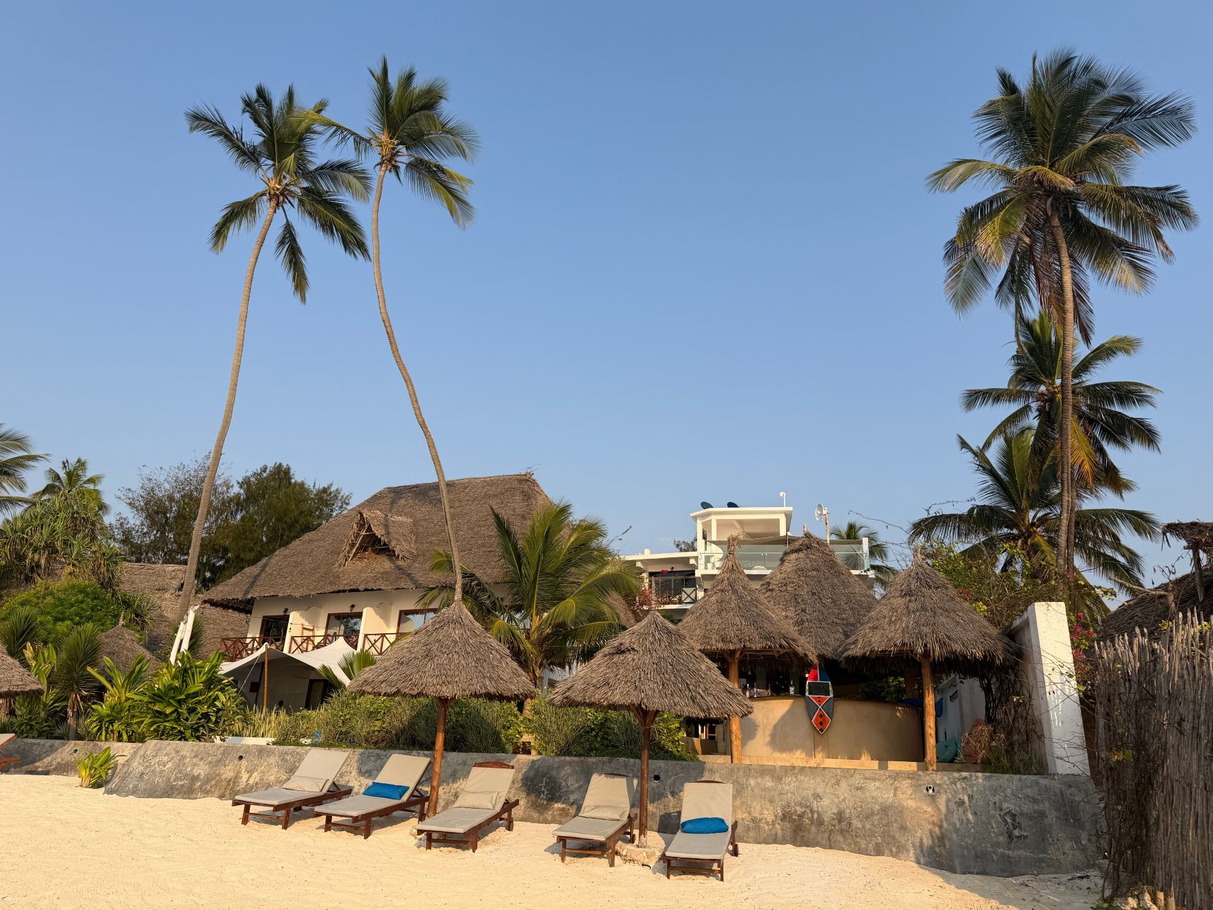 Alladin Beach Hotel and SPA Zanzibar-旅行者