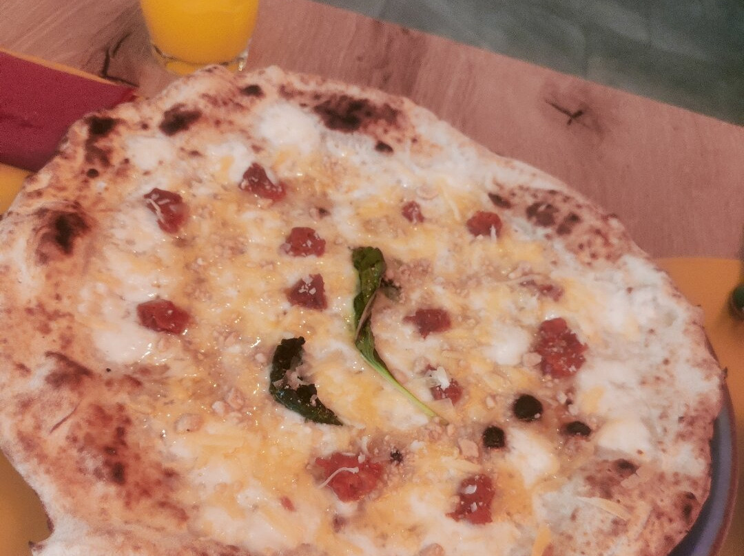 Quemado Pizzeria Napoletana