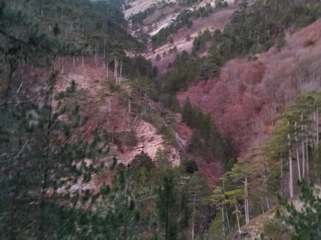Uch-Kosh Gorge-雅尔达必去景点