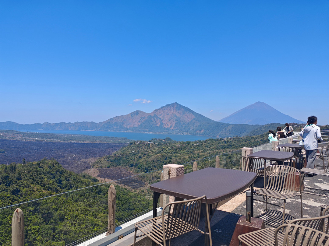 Grand Puncak Sari Restaurant