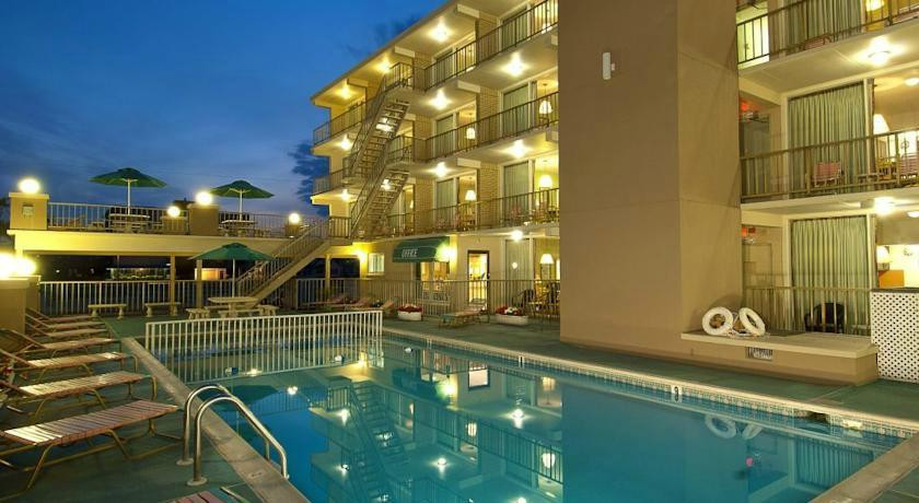 Aquarius Motor Inn