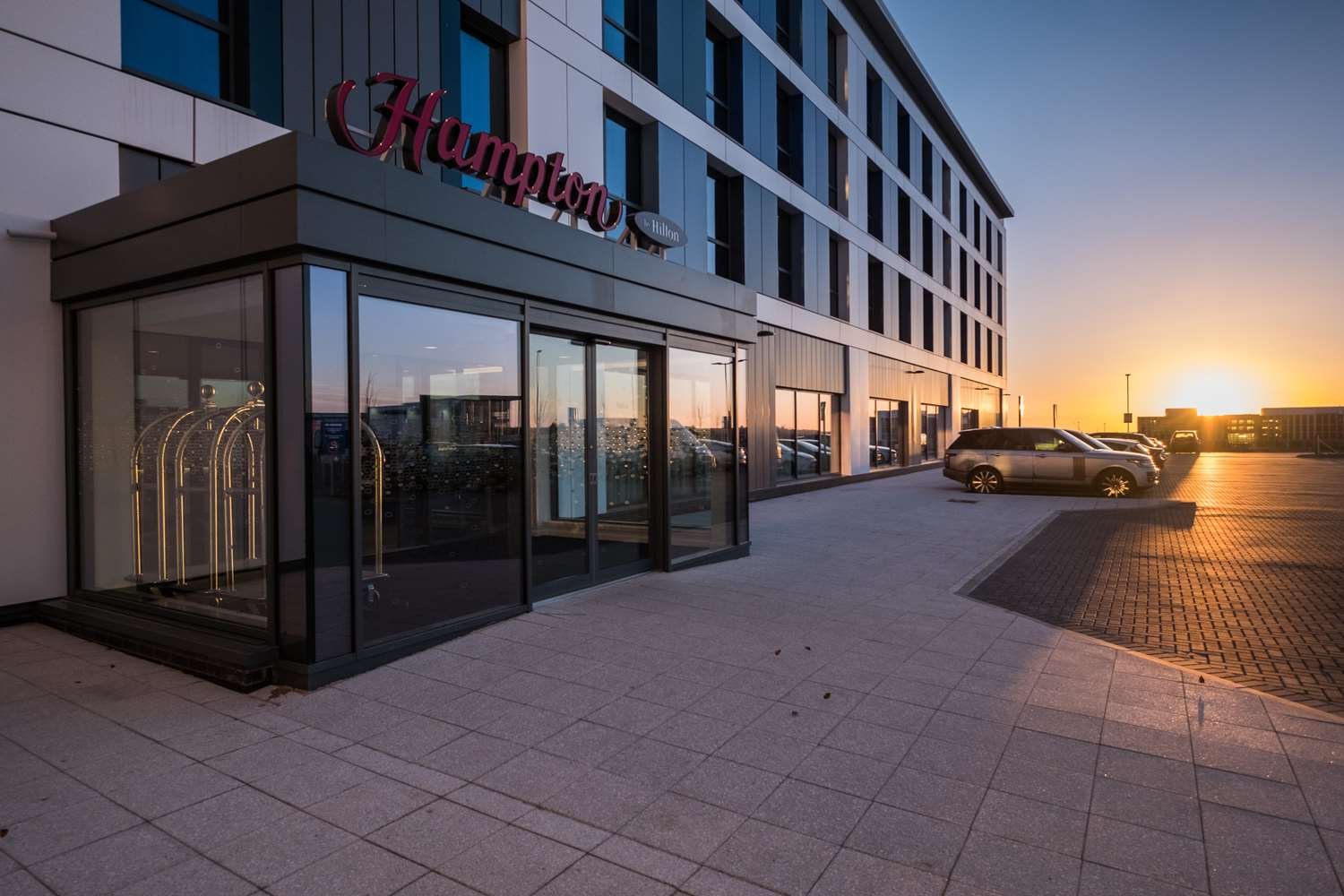Hampton by Hilton Aberdeen Airport-官方