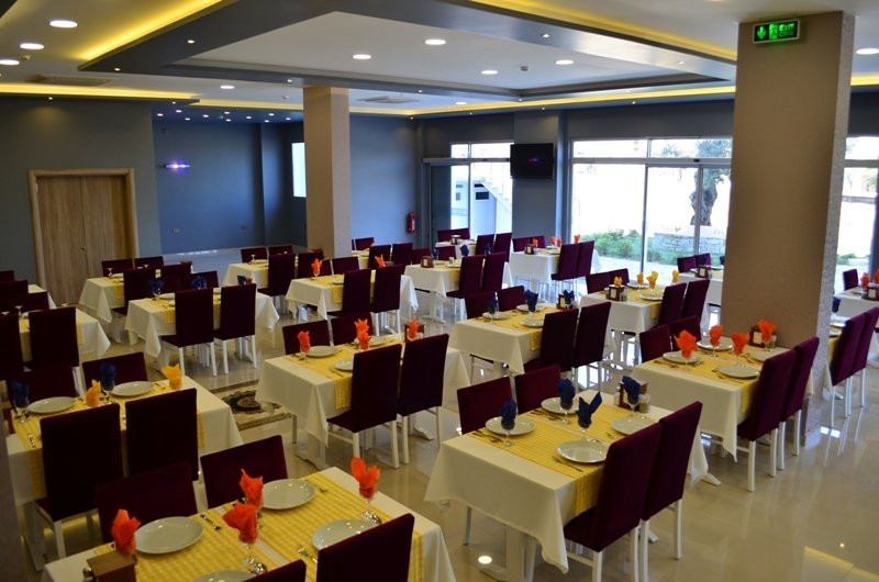 Elisa Hotel