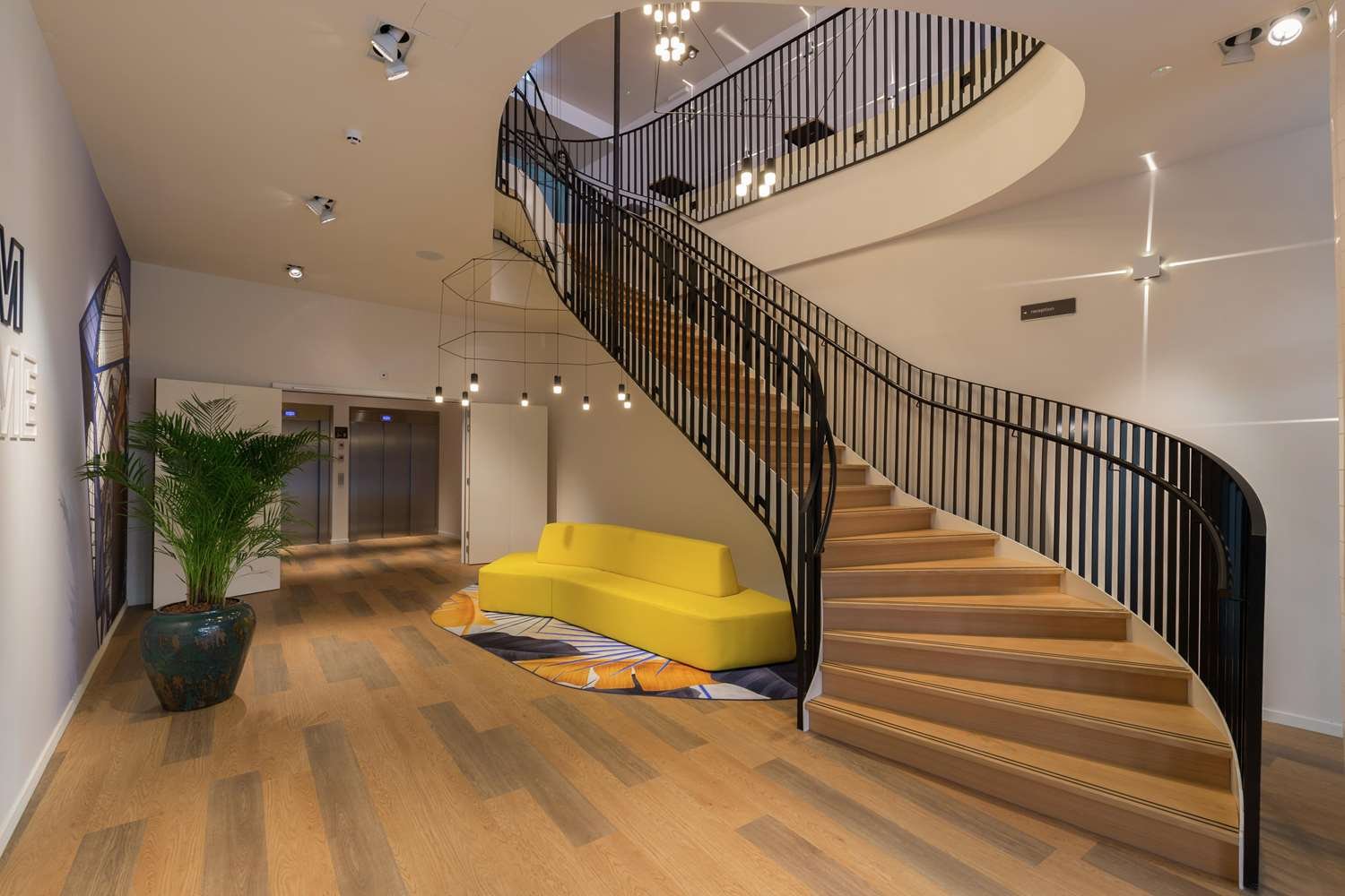 Hampton by Hilton Antwerp Central Station-官方