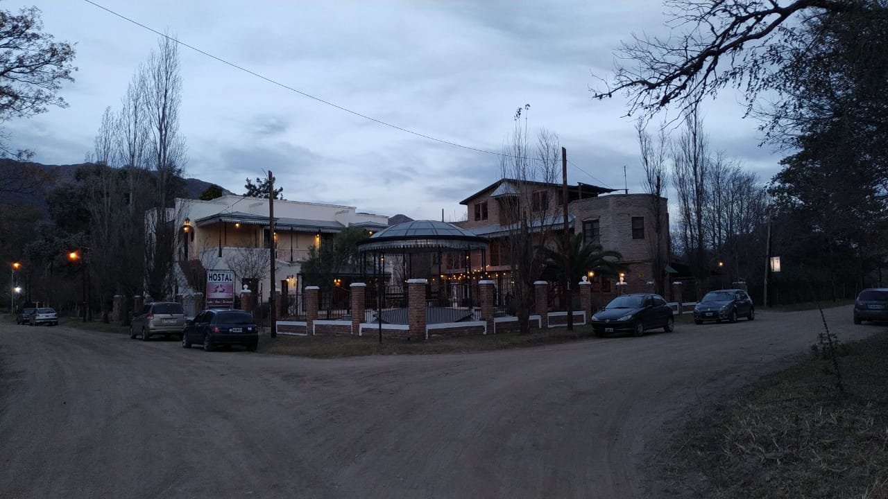 Las Golondrinas Hostal-浴室