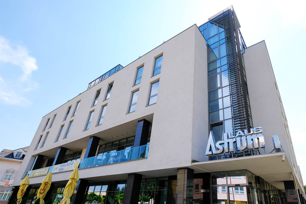 Hotel Astrum Laus-官方