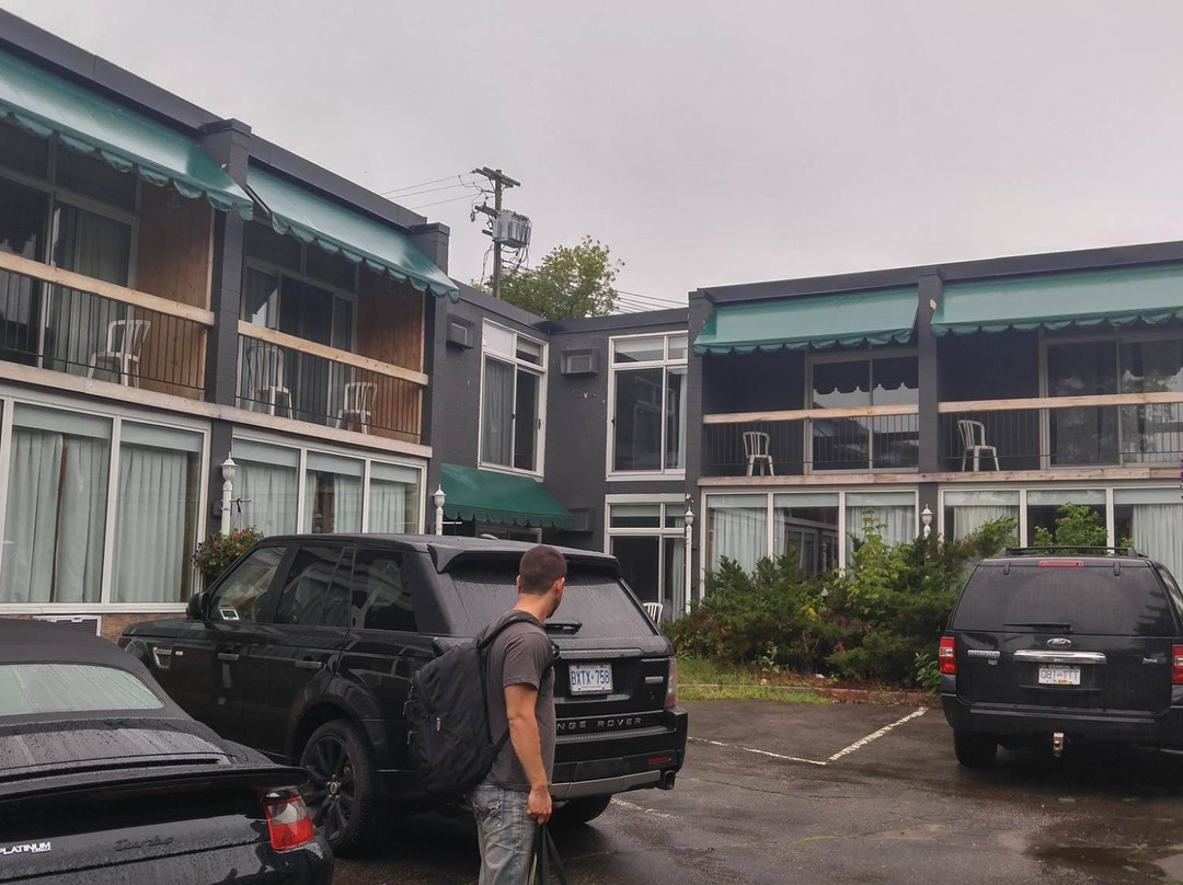 Brunswick Hotel Complex