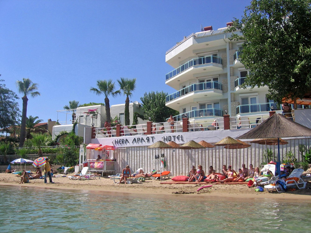 Hera Apart Hotel