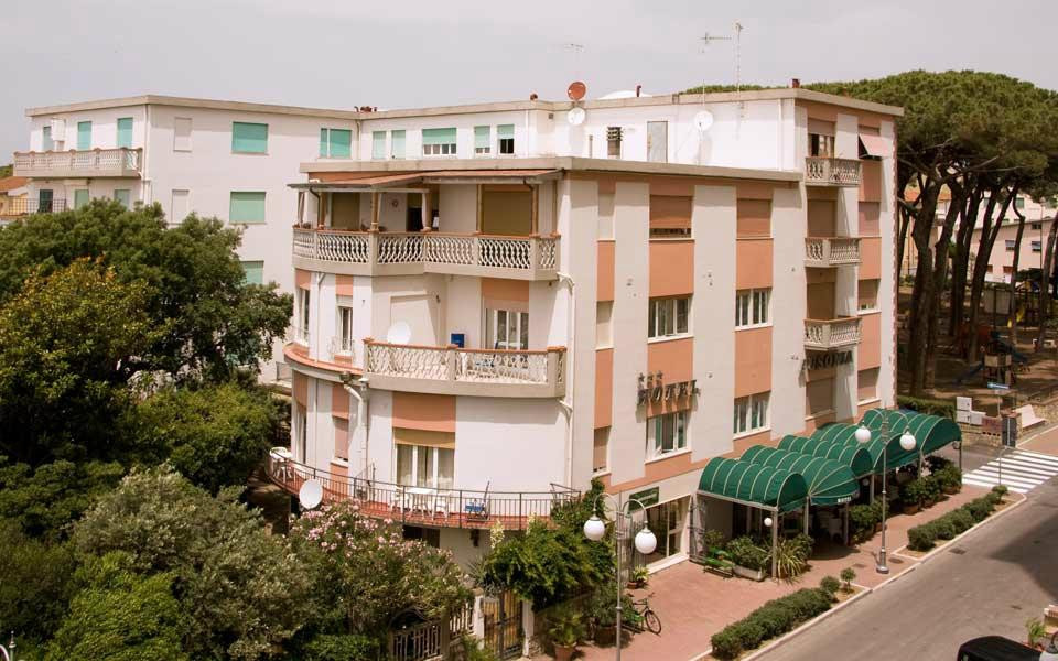 福洛尼卡酒店住宿-Hotel Ausonia