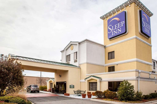 Sleep Inn Hanes Mall主图