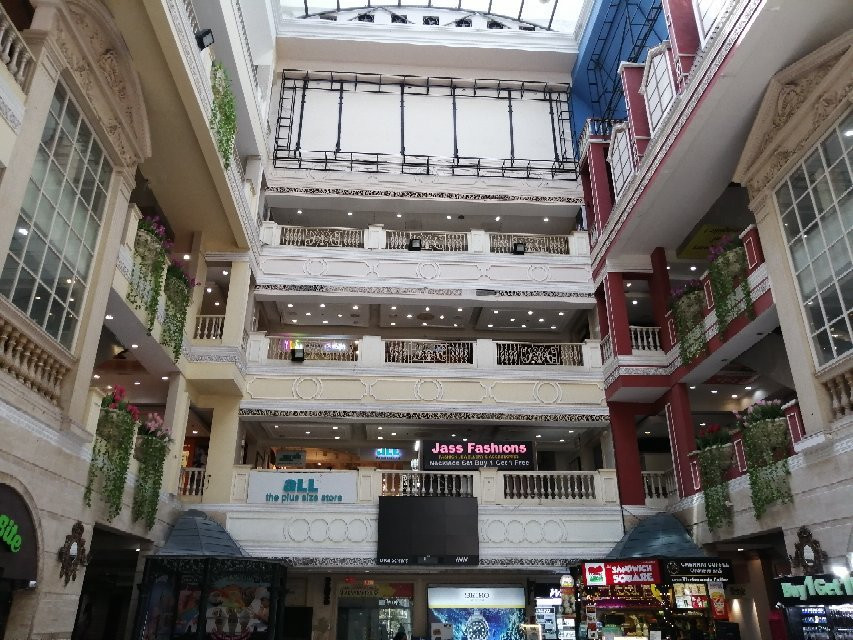 City Shopping Centre景点图片