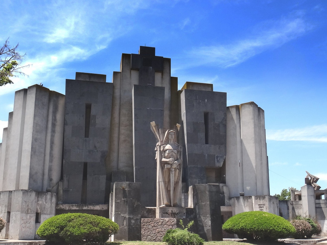 Cementerio Unico de Azul景点图片