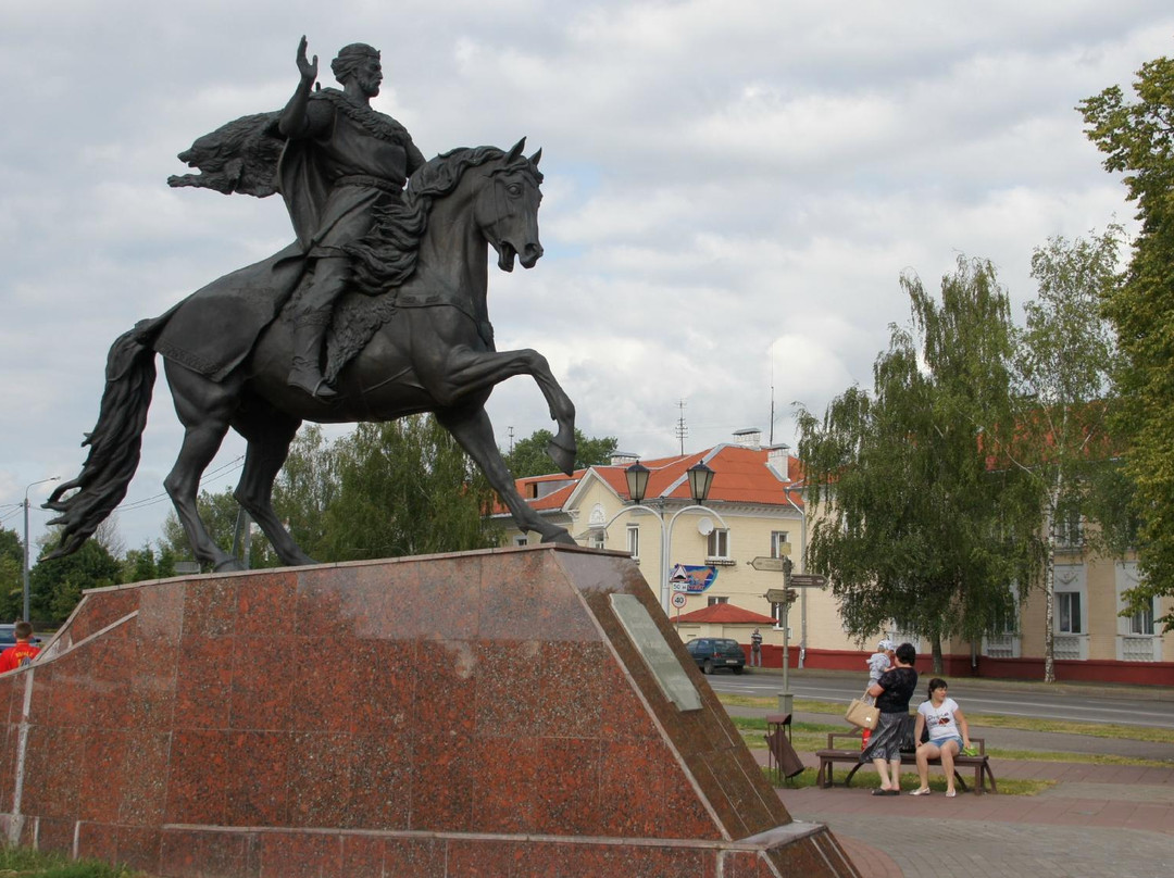 Monument to Vseslav Charodey景点图片