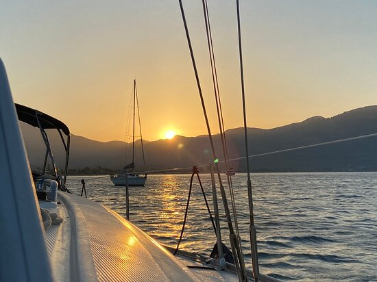 Vliho Yacht Club Charter-莱夫卡扎必去景点