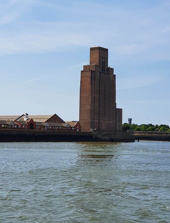 Kingsway Mersey Tunnel Ventilation Tower-Wallasey必去景点