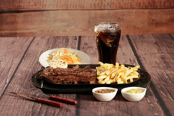 Ebejico餐馆和美食-Rancho Parrilla