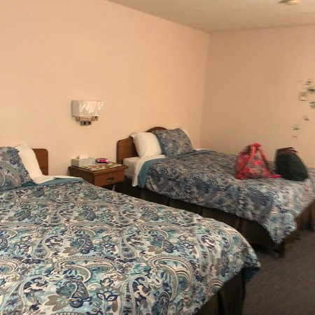 Chase Country Inn Motel主图