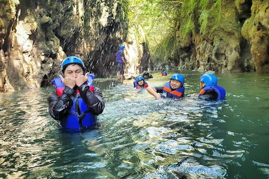 Ciwayang body rafting