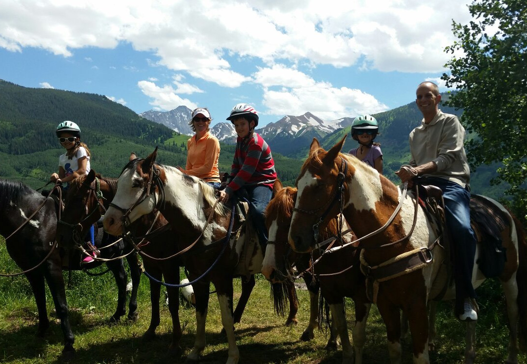 Snowmass Creek Outfitters-斯诺马斯村必去景点