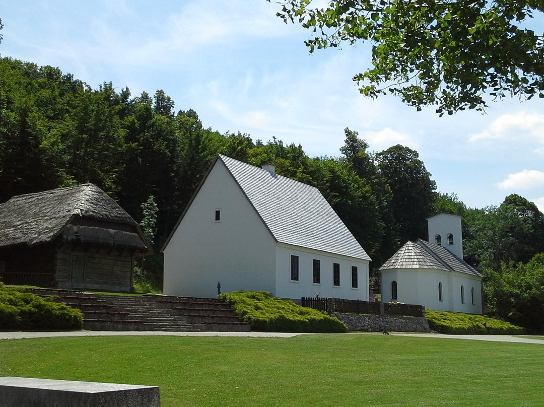Memorial Center of Nikola Tesla景点图片