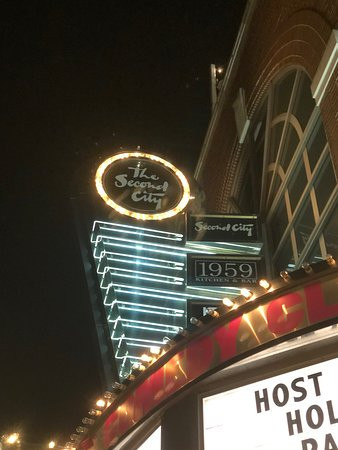 UP Comedy Club-芝加哥必去景点