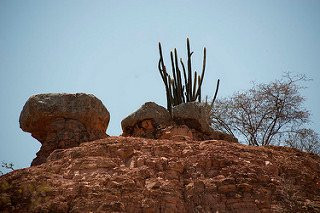 Araripina旅游景点-Morro da Pedra Magica