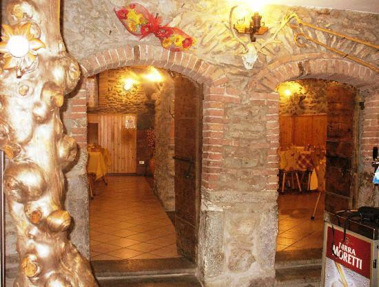 Valgoglio餐馆和美食-Ristoro 5 Laghi di Rita Chioda