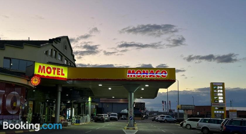 Motel Monaco