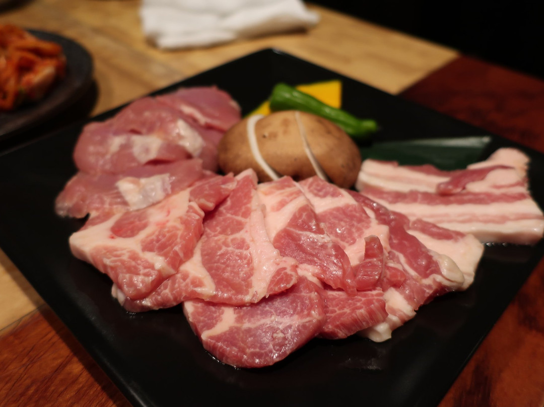 焼肉 しゃぶしゃぶ 平田牧場