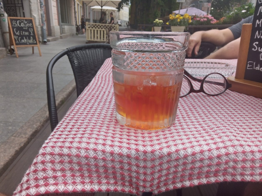 Hata Concept Store & Wine Bar-塔林必去景点