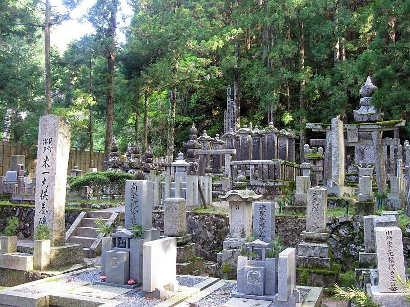 高野山奥之院景点图片