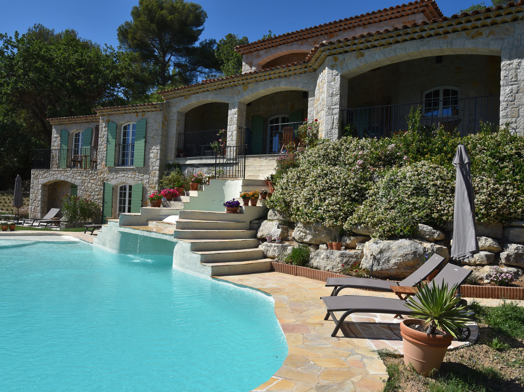 Callian酒店住宿-Chambre d'hôtes Cottes