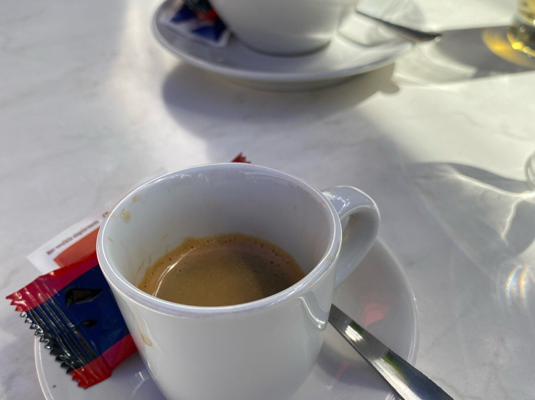 Paldino`s Cafe