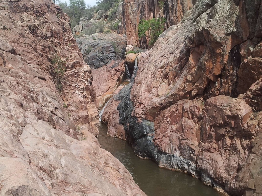Ellison Creek Waterfall-Payson必去景点