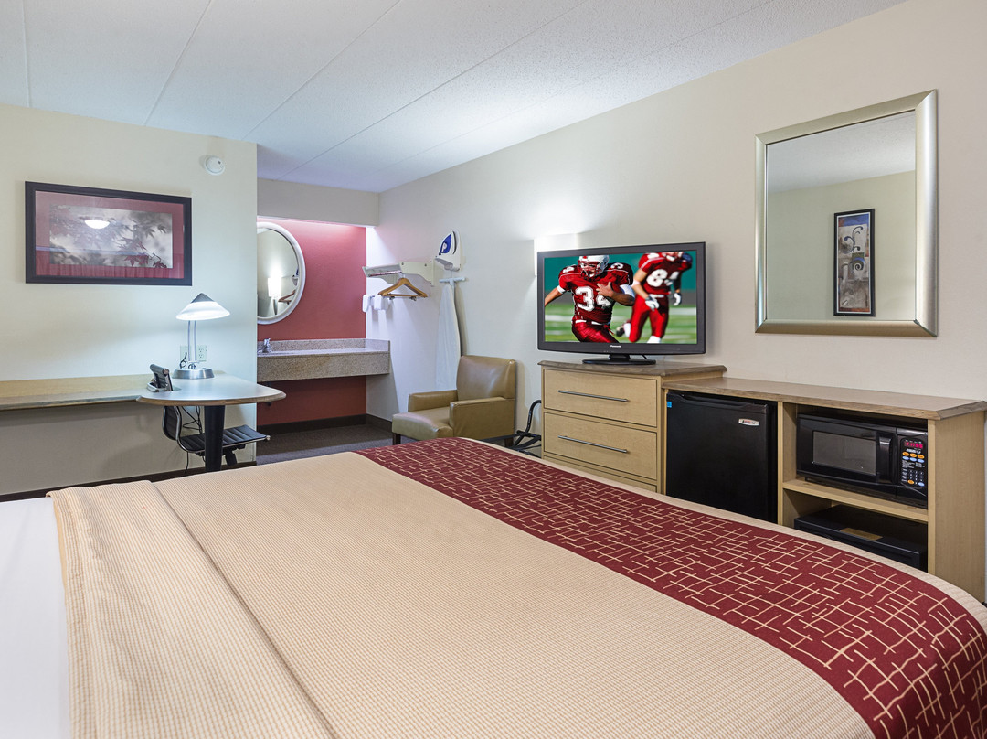 Red Roof Inn Detroit - Farmington Hills主图