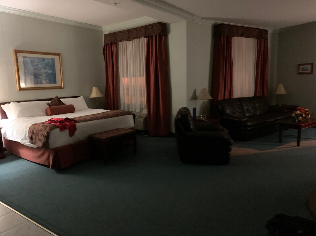 The Bridgeport Inn