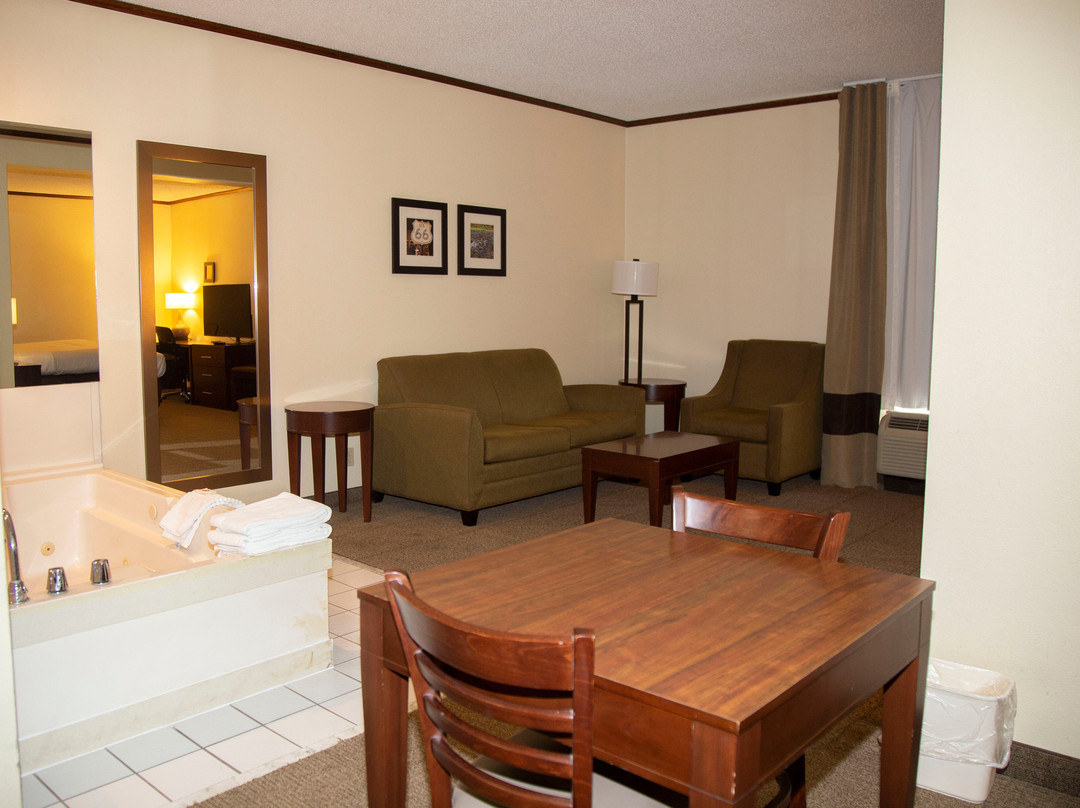 Ardmore Inn & Suites Ardmore主图